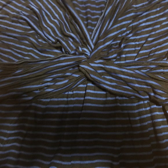 Max Studio Tunic - Picture 3 of 5